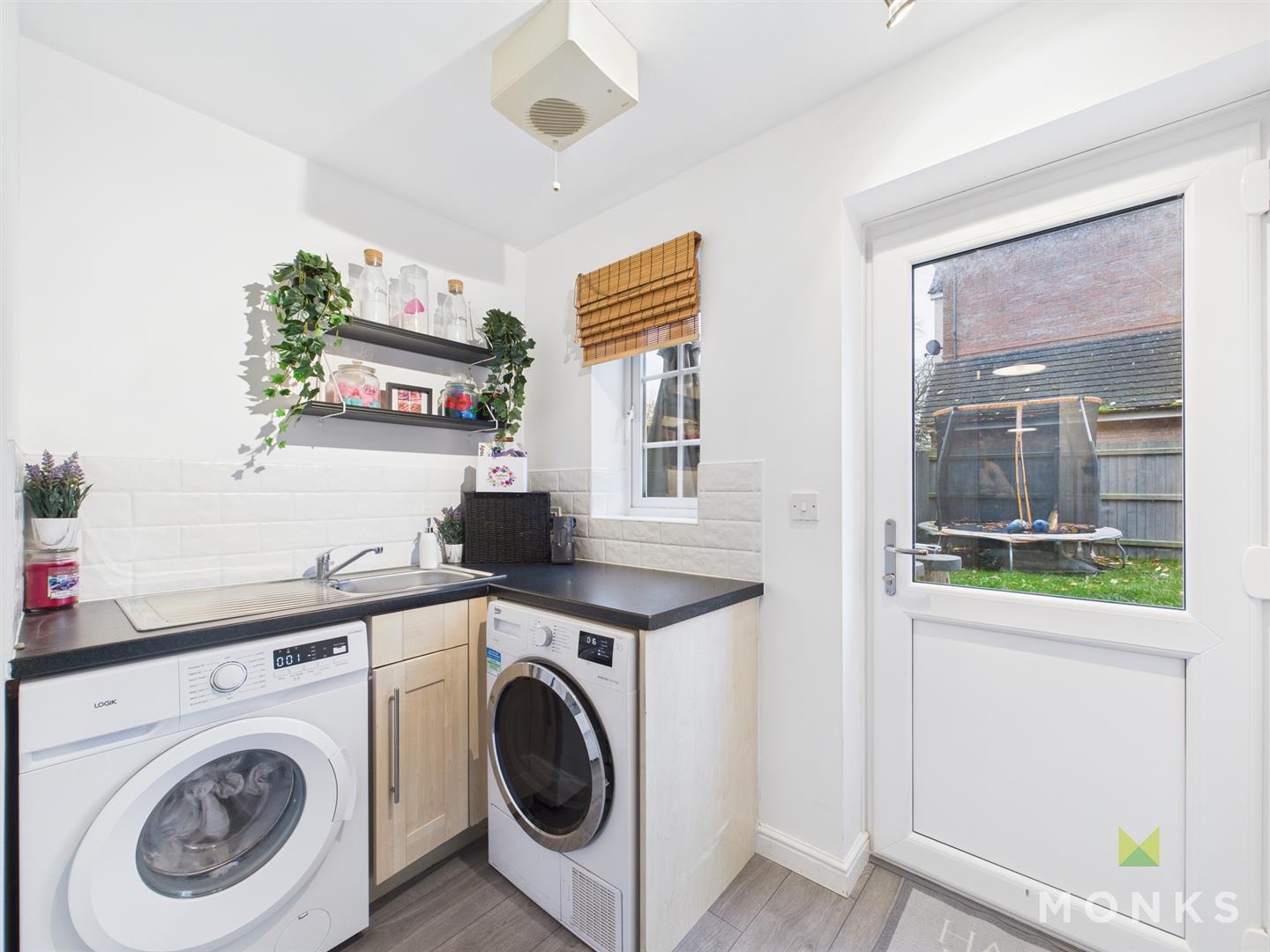 60 The Chestnuts, Shrewsbury, SY5 6JH For Sale